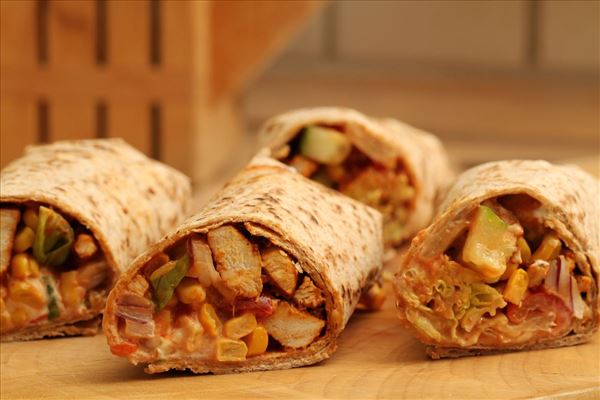 Mexican wraps with chicken