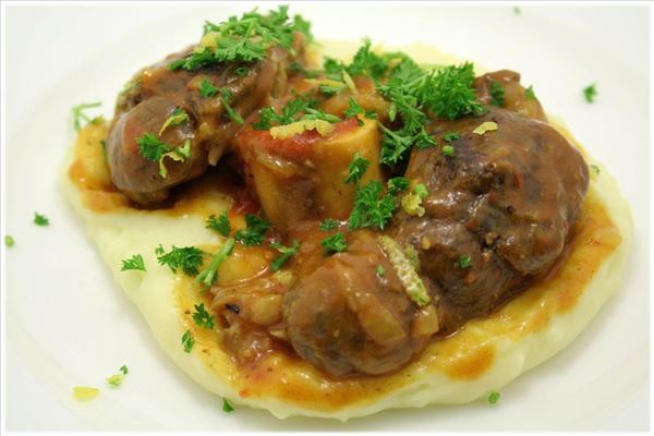 Osso buco with mashed potato