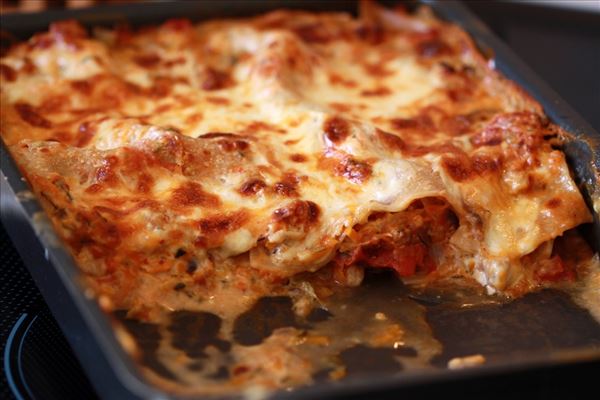 Chicken lasagne with courgette and carrot