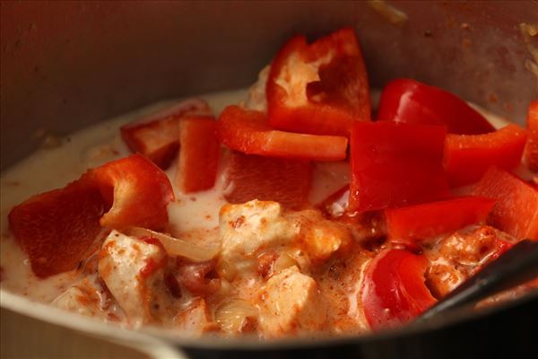 Lava stew with chicken and bacon